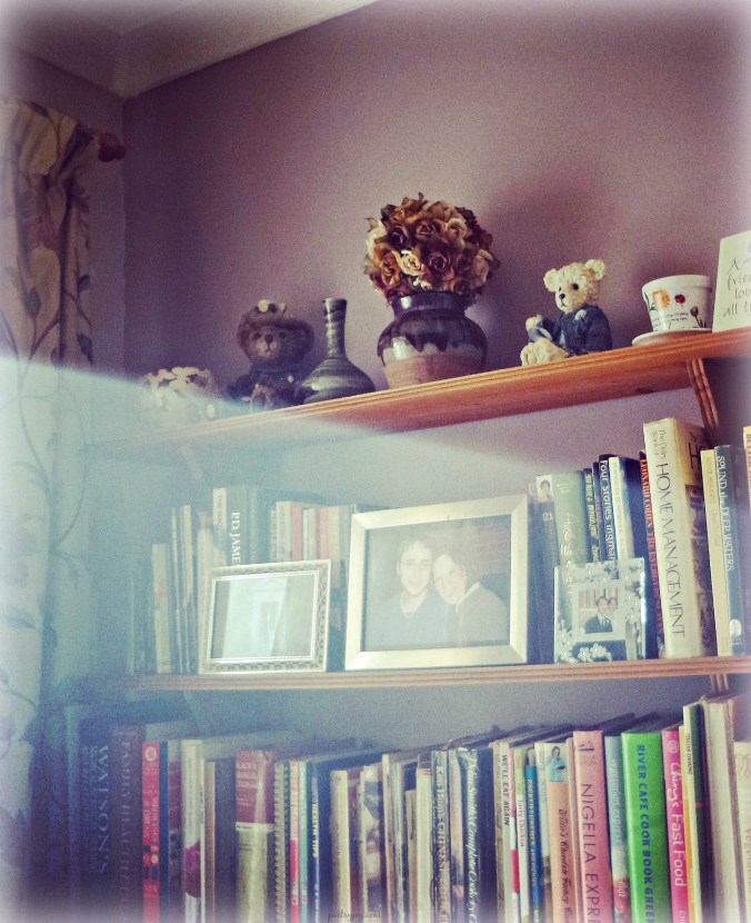 advent-through-soft-smattering