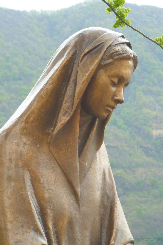 mantle - Mary's covering and our own God-given calling @poetryjoy.com