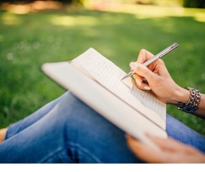 confident - gaining the courage to write by faith @poetryjoy.com